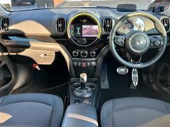 ��٥顼��ϥ���С����롼�פΣ£ͣס���륻�ǥ��٥�ġ������ǥ��ʤɤ�͢��������Ź�Ǥ��� 2