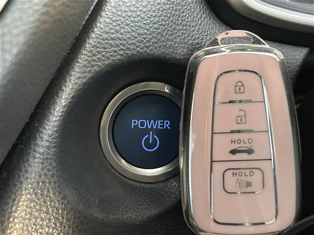 カローラクロス ハイブリッド　Ｓ　純正９インチディスプレイオーディオ　フルセグＴＶ　ＣＤ　ＤＶＤ　Ｂｌｕｅｔｏｏｔｈ　ＡｐｐｌｅＣａｒｐｌａｙ　ＡｎｄｒｏｉｄＡｕｔｏ　全方位カメラビルトインＥＴＣ　前後ドラレコ　レーダークルーズ（11枚目）