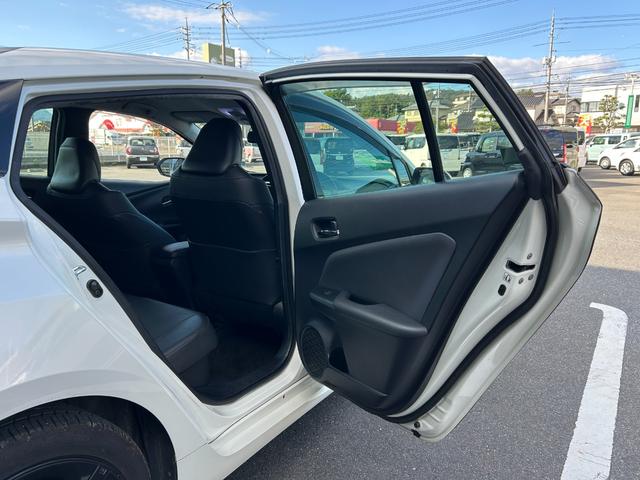 プリウス Aツーリングセレクション TRDフロントエアロパーツ トヨタセーフティセンス 車両接近通報装置 ヘッドアップディスプレイ フルセグテレビ ETC 前方ドライブレコーダー 運転席パワーシート シートヒーター EVモード(23枚目)