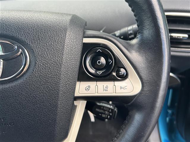 プリウスPHV Sナビパッケージ ・ステアリングヒーター レーダークルーズコントロール ビルトインETC メーカー11.6型ナビLEDライト バックカメラ プッシュスタート スペアキー(16枚目)