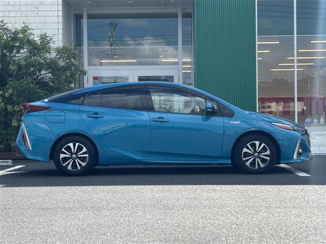 プリウスPHV Sナビパッケージ ・ステアリングヒーター レーダークルーズコントロール ビルトインETC メーカー11.6型ナビLEDライト バックカメラ プッシュスタート スペアキー(34枚目)