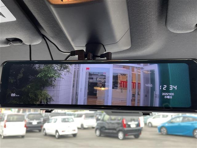 タント カスタムXスタイルセレクション メモリナビ 両側電動 半革 バックカメラ(6枚目)