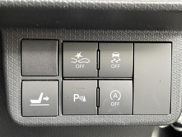 タント カスタムXスタイルセレクション メモリナビ 両側電動 半革 バックカメラ(9枚目)