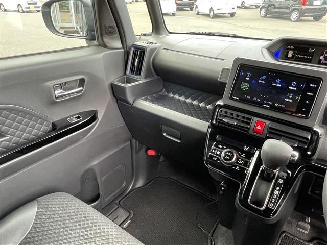 タント カスタムXスタイルセレクション メモリナビ 両側電動 半革 バックカメラ(16枚目)