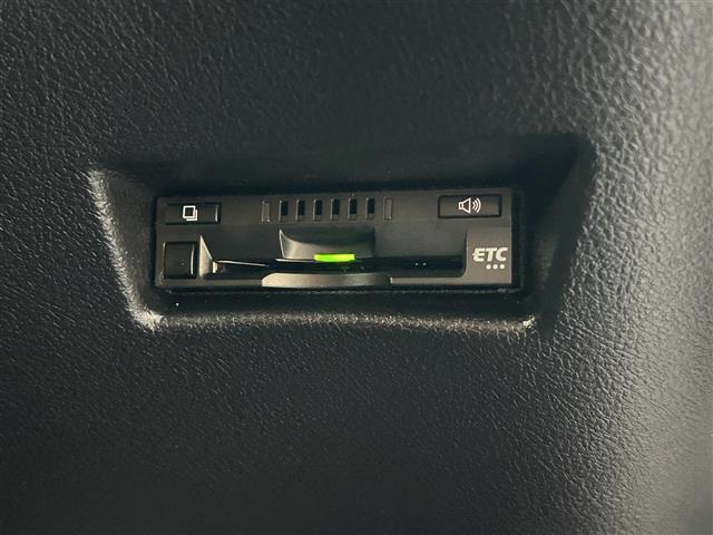 シエンタ ファンベースG モデリスタエアロ 純正ナビ 全方位カメラ 両側電動スライドドア 純正アルミホイール LEDヘッドライト(6枚目)