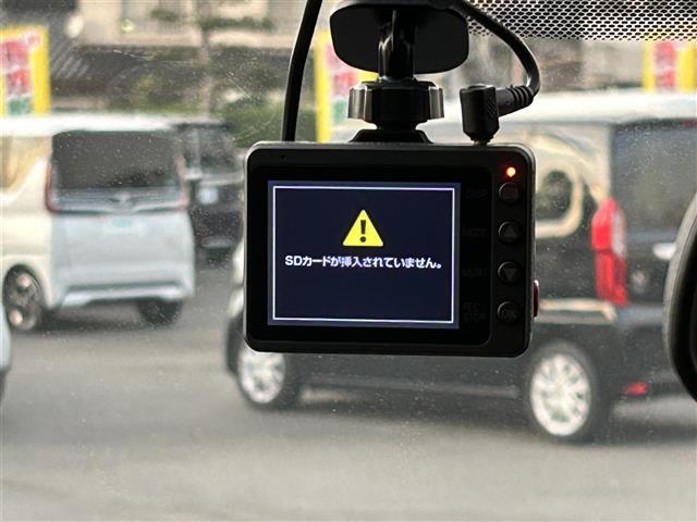 シエンタ ファンベースG モデリスタエアロ 純正ナビ 全方位カメラ 両側電動スライドドア 純正アルミホイール LEDヘッドライト(7枚目)