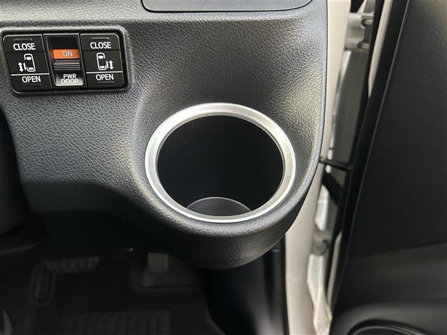 シエンタ ファンベースG モデリスタエアロ 純正ナビ 全方位カメラ 両側電動スライドドア 純正アルミホイール LEDヘッドライト(16枚目)