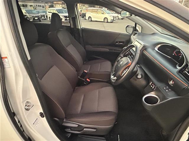 シエンタ ファンベースG モデリスタエアロ 純正ナビ 全方位カメラ 両側電動スライドドア 純正アルミホイール LEDヘッドライト(21枚目)