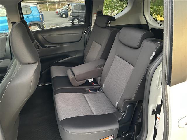 シエンタ ファンベースG モデリスタエアロ 純正ナビ 全方位カメラ 両側電動スライドドア 純正アルミホイール LEDヘッドライト(23枚目)