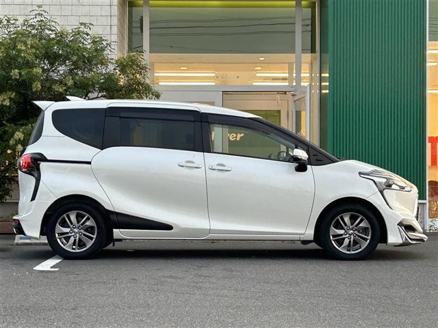 シエンタ ファンベースG モデリスタエアロ 純正ナビ 全方位カメラ 両側電動スライドドア 純正アルミホイール LEDヘッドライト(32枚目)