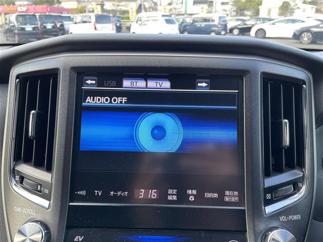 クラウンハイブリッド アスリートＳ　ブラックスタイル　純正ＨＤＤナビ　バックカメラ　クルーズコントロール　前席パワーシート　オプション１８インチ純正アルミホイール（2枚目）