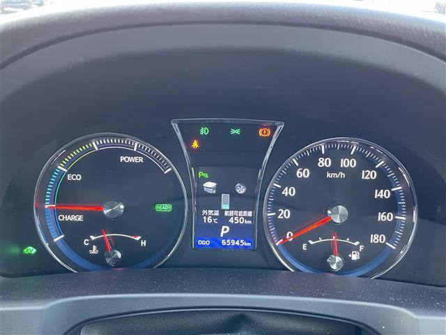 クラウンハイブリッド アスリートＳ　ブラックスタイル　純正ＨＤＤナビ　バックカメラ　クルーズコントロール　前席パワーシート　オプション１８インチ純正アルミホイール（5枚目）