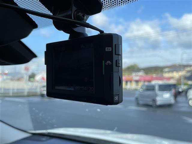 エクストレイル 20Xi ☆純正ナビBluetooth/TV/AM/FM ☆純正アルミホイール18インチ ☆全周囲カメラ ☆レーダークルーズコントロール ☆純正フロアマット ☆ビルトインETC ☆デジタルインナーミラー(8枚目)