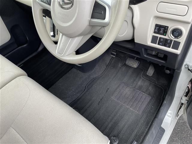 ムーヴキャンバス Ｇメイクアップリミテッド　ＳＡＩＩＩ　☆社外ドライブレコーダー（前後）　☆全周囲カメラ　☆ＥＴＣ　☆両側パワースライドドア　☆スペアキー　☆プッシュスタート　☆ＨＤＭＩ接続　☆衝突軽減システム（17枚目）