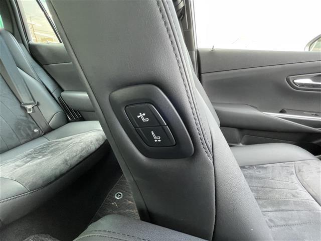 クラウンハイブリッド Ｓ　☆Ｂｌｕｅｔｏｏｔｈ接続　☆ＬＥＤライト　☆カーテンエアバック　☆電動格納ミラー　☆コーナーセンサー　☆クリアランスソナー　☆社外ドライブレコーダー（14枚目）