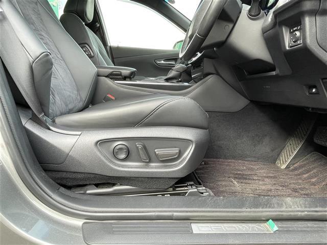 クラウンハイブリッド Ｓ　☆Ｂｌｕｅｔｏｏｔｈ接続　☆ＬＥＤライト　☆カーテンエアバック　☆電動格納ミラー　☆コーナーセンサー　☆クリアランスソナー　☆社外ドライブレコーダー（17枚目）