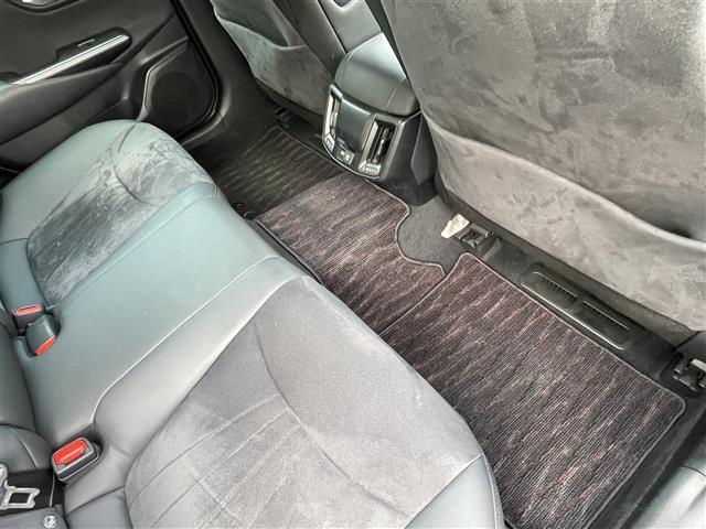 クラウンハイブリッド Ｓ　☆Ｂｌｕｅｔｏｏｔｈ接続　☆ＬＥＤライト　☆カーテンエアバック　☆電動格納ミラー　☆コーナーセンサー　☆クリアランスソナー　☆社外ドライブレコーダー（23枚目）