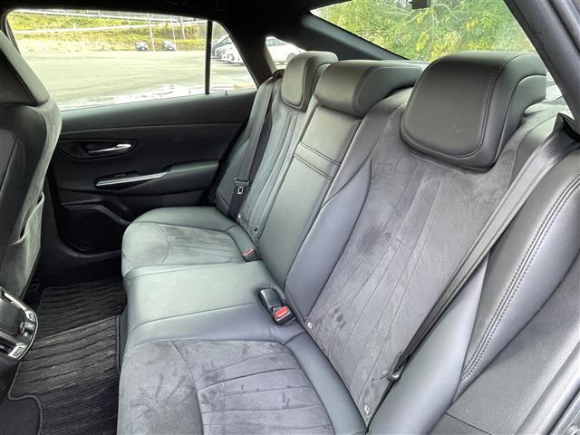 クラウンハイブリッド Ｓ　☆Ｂｌｕｅｔｏｏｔｈ接続　☆ＬＥＤライト　☆カーテンエアバック　☆電動格納ミラー　☆コーナーセンサー　☆クリアランスソナー　☆社外ドライブレコーダー（25枚目）