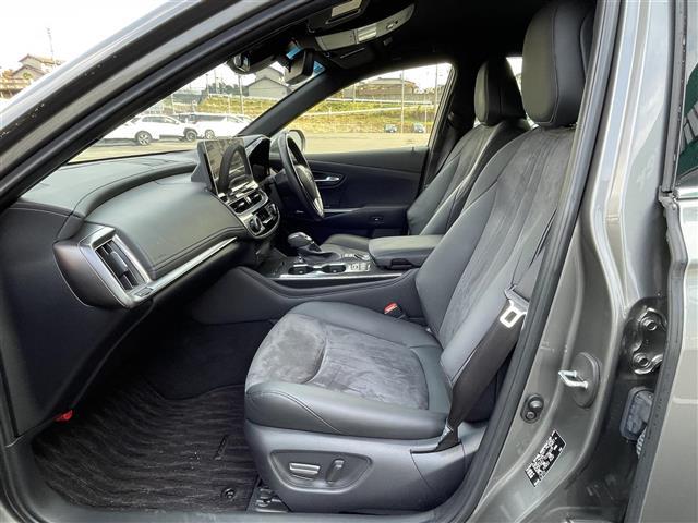 クラウンハイブリッド Ｓ　☆Ｂｌｕｅｔｏｏｔｈ接続　☆ＬＥＤライト　☆カーテンエアバック　☆電動格納ミラー　☆コーナーセンサー　☆クリアランスソナー　☆社外ドライブレコーダー（27枚目）