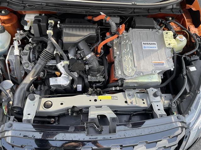 キックス Ｘ　ツートーンインテリアエディション　☆デジタルインナーミラー　☆アラウンドビュー　☆クリアランスソナー　☆コーナーセンサー　☆クルーズコントロール　☆Ｂｌｕｅｔｏｏｔｈ接続　☆レザーシート　☆シートヒーター　☆プロパイロット（33枚目）