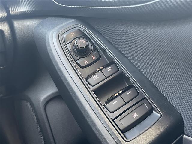 インプレッサスポーツ １．６ｉ－Ｌアイサイト　Ｓスタイル　☆クリアランスソナー　☆コーナーセンサー　☆パドルシフト　☆カーテンエアバック　☆ＬＥＤライト　☆クルーズコントロール　☆フルセグＴＶ　☆衝突軽減システム　☆バックカメラ（20枚目）