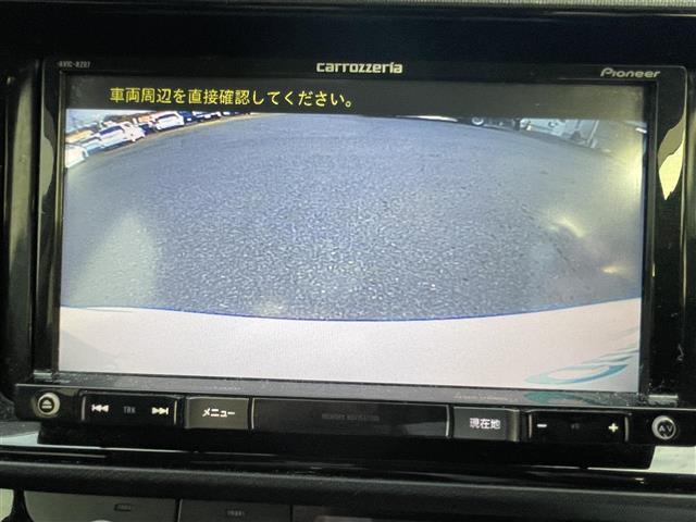 アクア Ｓ　バックカメラ　ＥＴＣ　フルセグＴＶ　オートライト　社外アルミ　Ｂｌｕｅｔｏｏｔｈ　前後コーナーセンサー　ＬＥＤヘッドライト　ＡＢＳ　横滑り防止　スマートキー（4枚目）