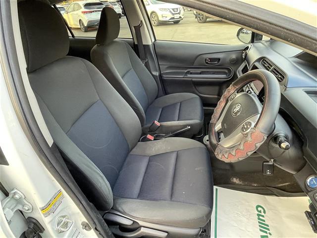 アクア Ｓ　バックカメラ　ＥＴＣ　フルセグＴＶ　オートライト　社外アルミ　Ｂｌｕｅｔｏｏｔｈ　前後コーナーセンサー　ＬＥＤヘッドライト　ＡＢＳ　横滑り防止　スマートキー（23枚目）