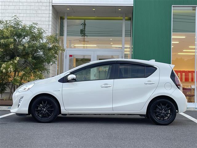 アクア Ｓ　バックカメラ　ＥＴＣ　フルセグＴＶ　オートライト　社外アルミ　Ｂｌｕｅｔｏｏｔｈ　前後コーナーセンサー　ＬＥＤヘッドライト　ＡＢＳ　横滑り防止　スマートキー（35枚目）