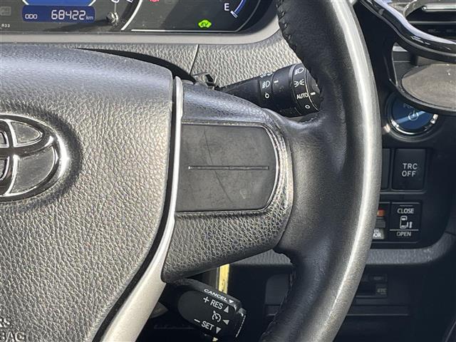 ヴォクシー ハイブリッドＺＳ　煌ＩＩ　純正１０インチナビＴＶ　両側パワースライドドア　前後ドライブレコーダー　シートヒーター　バックカメラ　ビルトインＥＴＣ　ＵＳＢ　オートマチックハイビーム　オートライト　レーンアシストキープ（12枚目）