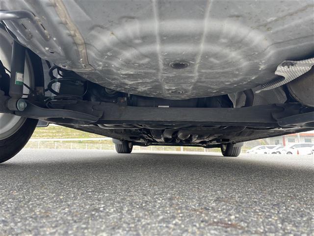 ノート e-パワー X レーダークルーズコントロール 全方位カメラ デジタルインナーミラー エマージェンシーブレーキ レーンディパーチャーアラート LEDライト ETC Bluetooth フルセグTV 純正フロアマット(38枚目)