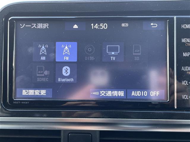 シエンタ G 純正ナビ フルセグテレビ 全方位カメラ アイドリングストップ プッシュスタート 両側パワースライドドア ETC オートマチックハイビーム 車線逸脱アラーム 衝突被害軽減ブレーキ(3枚目)