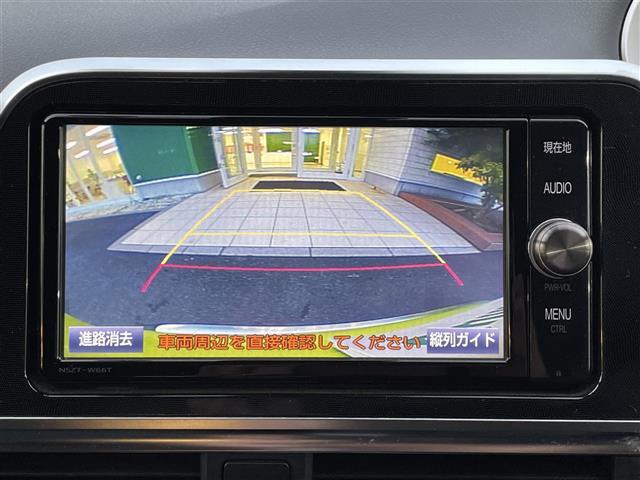 シエンタ ハイブリッドG ☆ETC☆ドライブレコーダー ☆横滑り防止装置 ☆EV/ECOモード ☆バックカメラ ☆Bluetooth接続 ☆プッシュスタート ☆スマートキー ☆スペアキー ☆LEDライト ☆純正アルミホイール(4枚目)