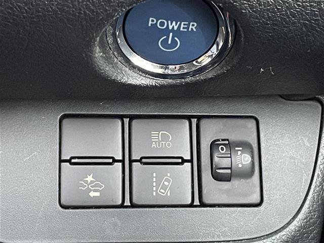 シエンタ ハイブリッドG ☆ETC☆ドライブレコーダー ☆横滑り防止装置 ☆EV/ECOモード ☆バックカメラ ☆Bluetooth接続 ☆プッシュスタート ☆スマートキー ☆スペアキー ☆LEDライト ☆純正アルミホイール(9枚目)