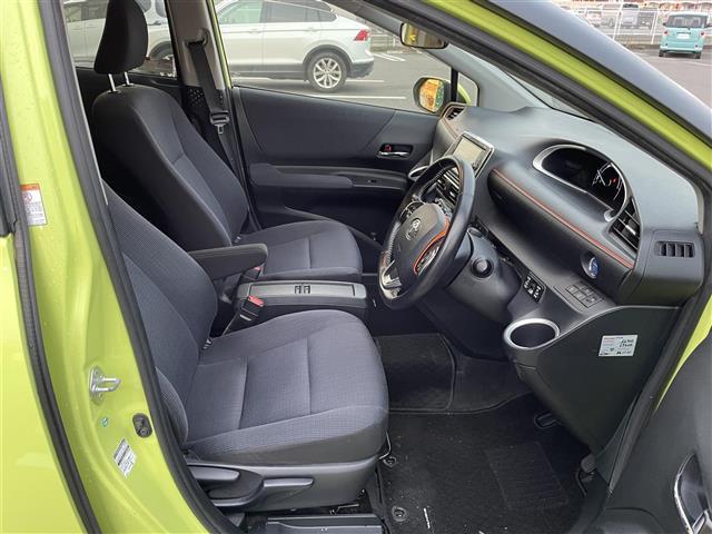 シエンタ ハイブリッドG ☆ETC☆ドライブレコーダー ☆横滑り防止装置 ☆EV/ECOモード ☆バックカメラ ☆Bluetooth接続 ☆プッシュスタート ☆スマートキー ☆スペアキー ☆LEDライト ☆純正アルミホイール(19枚目)