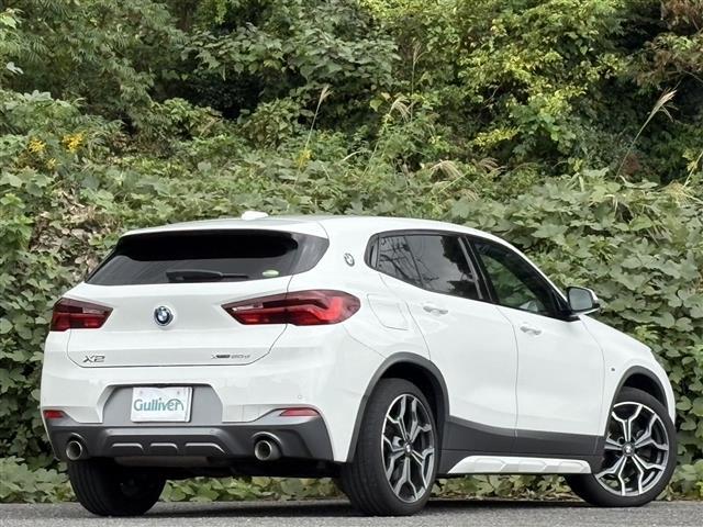 X2 xDrive 20dMスポーツXエディションジョイ+ ワンオーナー ハーフレザー 純正ナビ バックカメラ Bluetooth オートライト シートヒーター アダプティブクルーズコントロール レーンキープ プッシュスタート ドラレコ 19インチアルミ(8枚目)