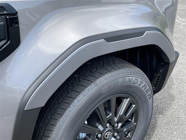 ランドクルーザー250 VX サンル-フ 革シート 寒冷地仕様 LEDヘッドランプ 4WD レーンアシスト 衝突軽減システム スマートキー アラウンドビューカメラ パワートランク レーダークルコン Bluetooth接続(16枚目)