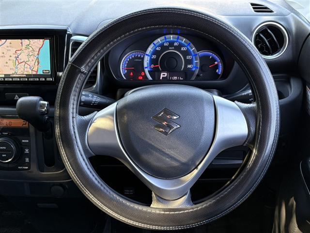 スペーシアカスタム TS アイドルストップ 衝突被害軽減装置 フルオートエアコン ターボ車 SD エアロ ナビTV スマートキ- パワーウインドウ SRS リモコンキー 横滑り防止機能 パワーステアリング 1セグTV ABS(19枚目)