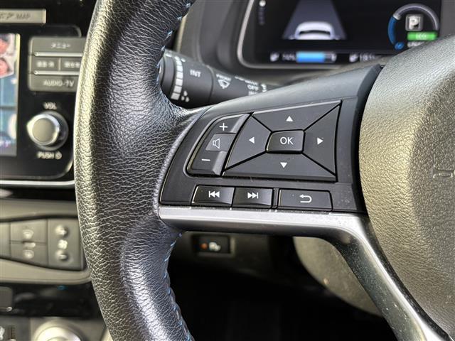 リーフ Ｘ　Ｖセレクション　レーダークルコン　Ｂｌｕｅｔｏｏｔｈオーディオ　３６０°カメラ　踏み間違い防止装置　ＬＥＤランプ　シートヒーター　クリアランスソナー　ナビ　１オーナー　オートライト　ＥＴＣ　インテリキー　ＡＢＳ（20枚目）