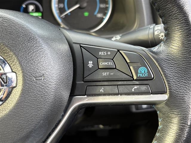 リーフ Ｘ　Ｖセレクション　レーダークルコン　Ｂｌｕｅｔｏｏｔｈオーディオ　３６０°カメラ　踏み間違い防止装置　ＬＥＤランプ　シートヒーター　クリアランスソナー　ナビ　１オーナー　オートライト　ＥＴＣ　インテリキー　ＡＢＳ（21枚目）
