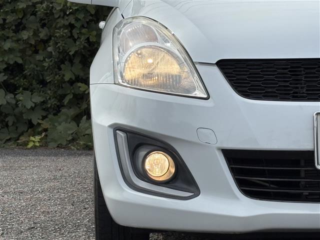 スイフト XL ワンオーナー車 TVナビ 運転席エアバッグ スマートキー オートエアコン キーフリー 横滑り防止機能 SD ABS パワステ ドライブレコーダー パワーウィンドウ ワンセグTV バックアイカメラ(11枚目)