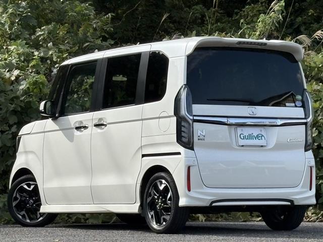N-BOXカスタム G・EXターボホンダセンシング 車線逸脱防止 ブルートゥースオーディオ Rカメ ナビTV サイドエアバッグ タ-ボ LEDヘットライト ETC 横滑り防止 パワーステアリング DVD再生可 Wエアバック パワーウィンドウ AC SD(6枚目)