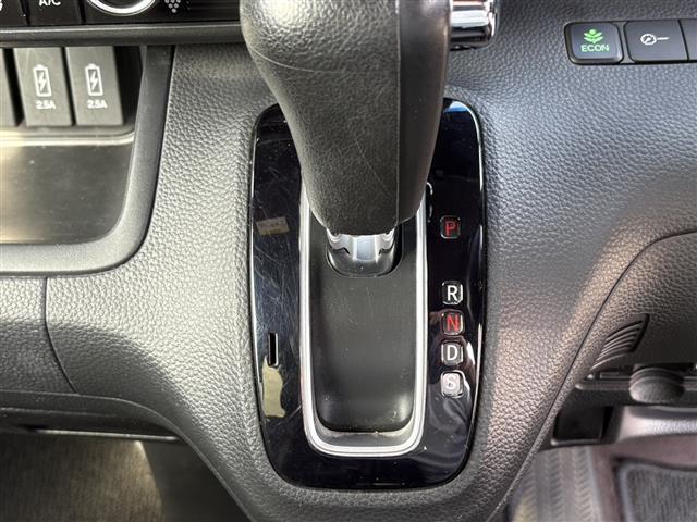 N-BOXカスタム G・EXターボホンダセンシング 車線逸脱防止 ブルートゥースオーディオ Rカメ ナビTV サイドエアバッグ タ-ボ LEDヘットライト ETC 横滑り防止 パワーステアリング DVD再生可 Wエアバック パワーウィンドウ AC SD(32枚目)