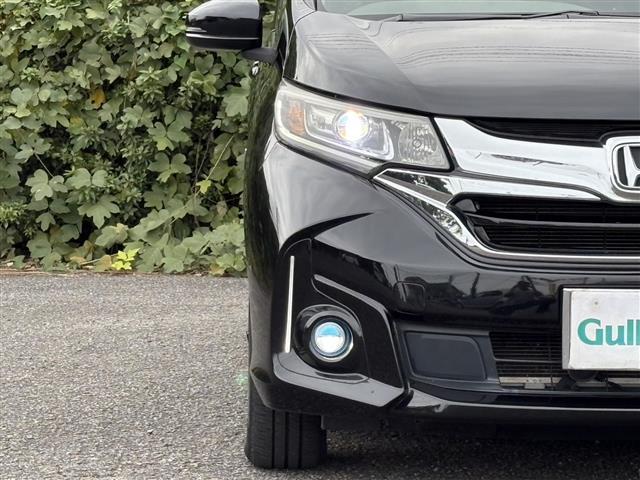 フリードハイブリッド ハイブリッド・EX レーダーC 地デジフルセグTV 車線逸脱警報装置 シ-トヒ-タ- AUX リヤカメラ LEDライト フルオートエアコン ABS DVD再生可 ウォークスルー サイドエアバッグ キーフリー ナビ&TV(13枚目)