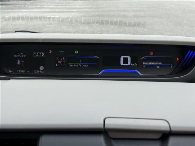 フリードハイブリッド ハイブリッド・EX レーダーC 地デジフルセグTV 車線逸脱警報装置 シ-トヒ-タ- AUX リヤカメラ LEDライト フルオートエアコン ABS DVD再生可 ウォークスルー サイドエアバッグ キーフリー ナビ&TV(27枚目)