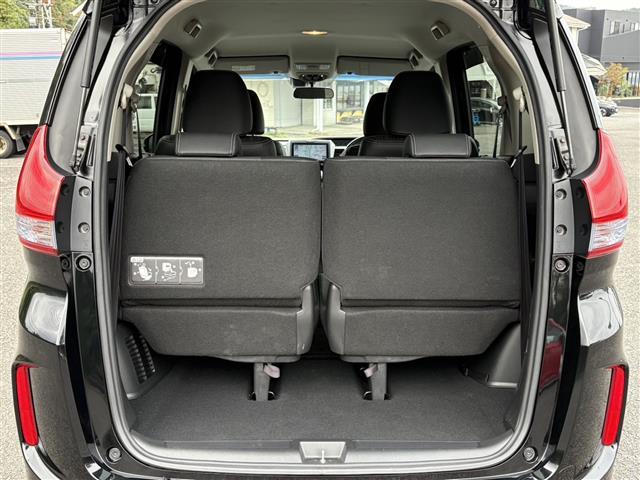 フリードハイブリッド ハイブリッド・EX レーダーC 地デジフルセグTV 車線逸脱警報装置 シ-トヒ-タ- AUX リヤカメラ LEDライト フルオートエアコン ABS DVD再生可 ウォークスルー サイドエアバッグ キーフリー ナビ&TV(36枚目)