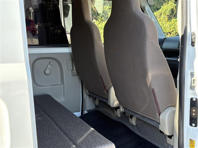 ＮＶ１００クリッパーバン ＤＸ　両スライド　助手席エアバック　キーレスキー　ＥＴＣ付き　パワステ付き　運転席エアバック　エアコン　ＡＢＳ付き（16枚目）