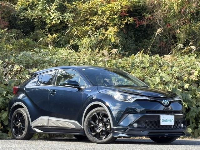 Ｃ－ＨＲ Ｇ　モード　ネロ　車線逸脱警告　レーダークルコン　リアカメラ　衝突軽減　ブルートゥース　ＬＥＤヘッドライ　シートＨ　横滑り防止　オートライト　パワーウインドウ　アイドリングストップ　オートエアコン　フルセグテレビ　ＳＤ（2枚目）