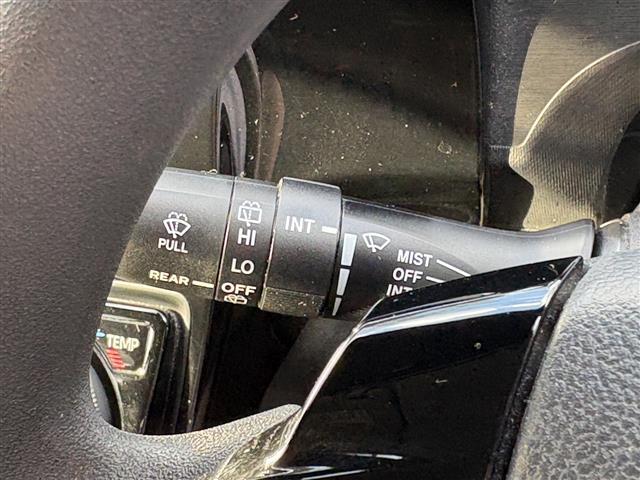 アクア Ｓスタイルブラック　社外メモリーナビ　バックカメラ　フルセグ　　ＤＶＤ　Ｂｌｕｅｔｏｏｔｈ　ビルトインＥＴＣ　ＬＥＤヘッドライト　オートライト　フォグランプ　オートハイビーム　レーンキープ　スマートキー　プッシュスタート（31枚目）