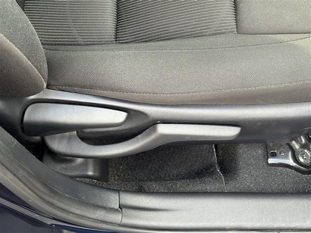 アクア Ｓスタイルブラック　社外メモリーナビ　バックカメラ　フルセグ　　ＤＶＤ　Ｂｌｕｅｔｏｏｔｈ　ビルトインＥＴＣ　ＬＥＤヘッドライト　オートライト　フォグランプ　オートハイビーム　レーンキープ　スマートキー　プッシュスタート（35枚目）