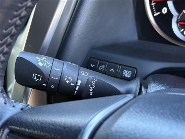 アルファード ２．５Ｓ　タイプゴールドＩＩＩ　ナビＴＶ　フルセグテレビ　ＢＴ接続　クリアランスソナー　レーンアシスト　オートハイビーム　ＴＳＳ　オットマン　ＢＭ　オートライト　ＬＥＤヘッドライト　ドライブレコーダー　ＤＶＤ　ＥＴＣ　オートエアコン（31枚目）